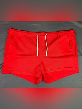 NWT Torrid Red Pull On Chino Shorts Size 4 Plus Size Drawstring Stretch